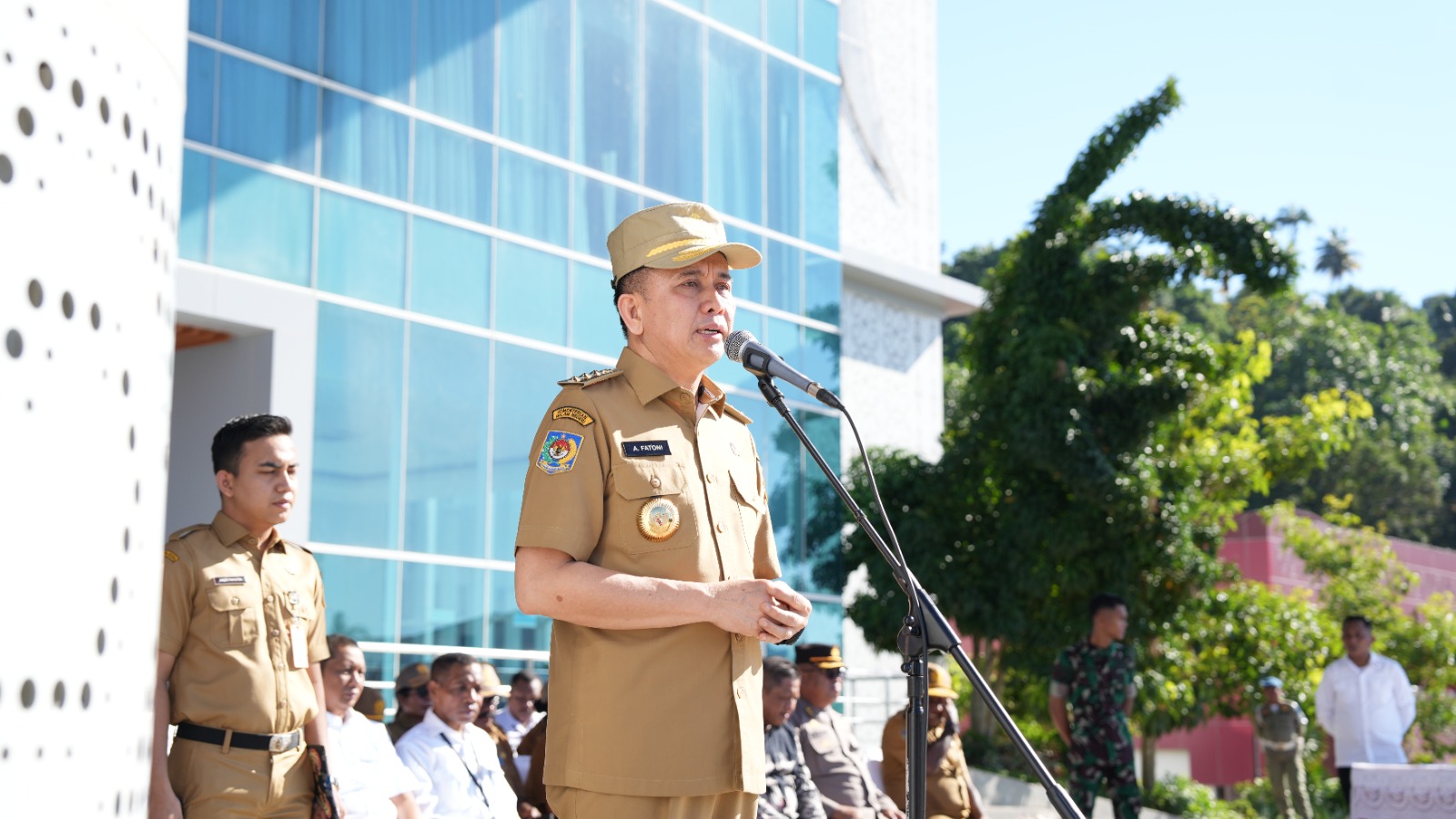 Pj Gubernur Agus Fatoni Ajak Pegawai se-Provinsi Papua Tingkatkan Kinerja: Percepat Realisasi Anggaran Guna Pertumbuhan Ekonomi Masyarakat